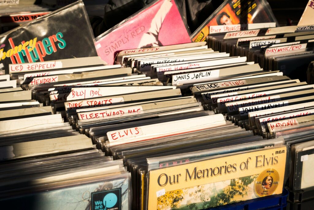 Guide: Her køber du vinylplader på Københavns loppemarkeder